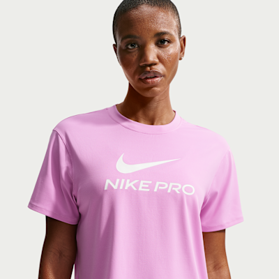 Nike Pro Women's Loose T-Shirt. Nike.com